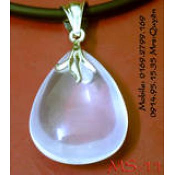 Đá Thạch anh trắng sữa