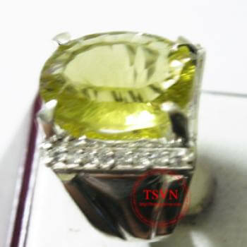 Nhắn gắn thạch Anh