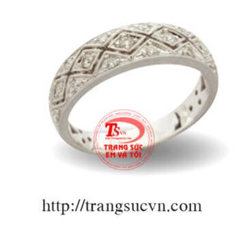 Nhẫn bạc mạ vàng tay
