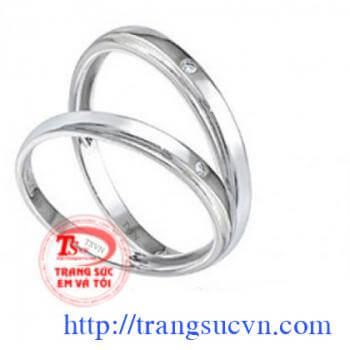 nhẫn cưới vàng trắng