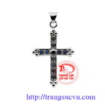 Mặt dây vàng gắn saphire