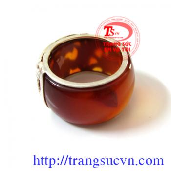 Nhẫn mã não bọc rồng