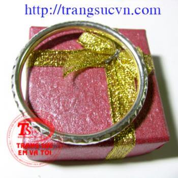 Lắc tay chạm vân