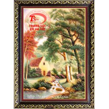 Cảnh suối ven rừng