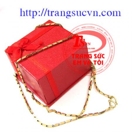 Dây chuyền vàng 18k vuông