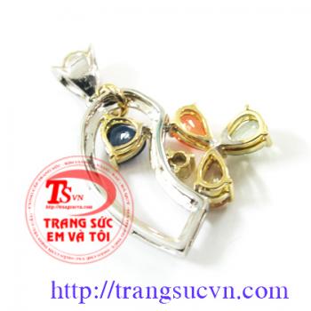 Mặt dây đá quý