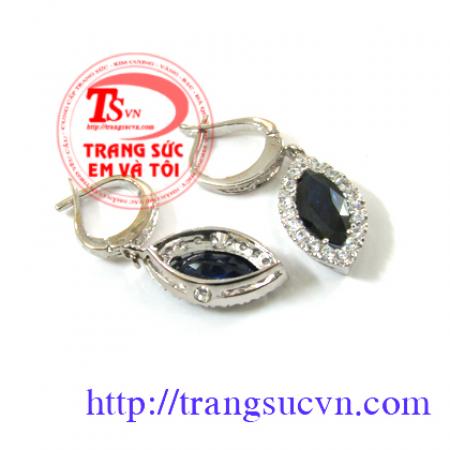 Bông tai đá saphire