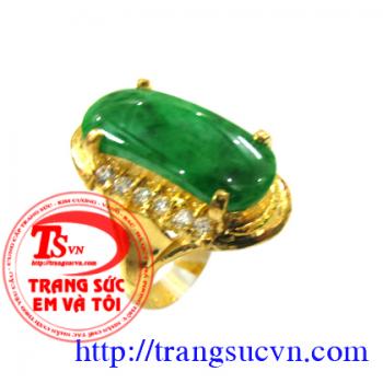 Nhẫn ngọc yên ngựa