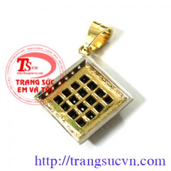 Mặt đây đá quý Saphir vuông