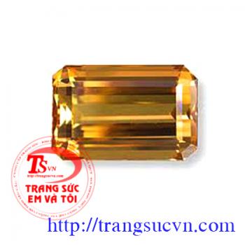 Bán Sapphire vàng thiên nhiên,Giá saphia vàng tốt có GIẤY KIỂM ĐỊNH đá Sapphire vang&quot;Natural Sapphire Yellow&quot;saphia vàng hình dạng:Tim,Oval,Tròn/Facet.Xuất xứ: Việt nam,Braxin,Myanma,Mỹ.Bán toàn quốc,công ty Trang Sức Em Và Tôi