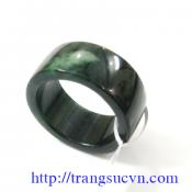Nhẫn Cẩm Thạch Cao Cấp