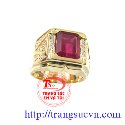 Nhẫn Nam Vàng 18k Nhẫn nam ruby được chế tác bằng vàng 18k , vàng màu có gắn 1 viên đá quý ruby thiên nhiên (nguồn gốc thiên nhiên)
