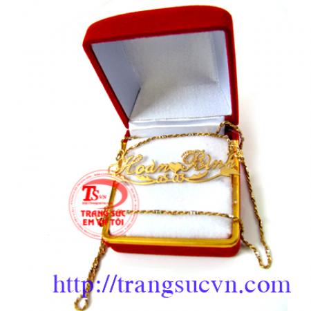 Giá Dây Chuyền Mặt Chữ Vàng|Đặt Dây Chuyền Mặt Chữ Vàng có giấy kiểm định Dây Chuyền Mặt Chữ Vàng bán toàn quốc.
