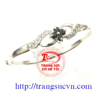 Vòng Bạc Đá, vong bac da