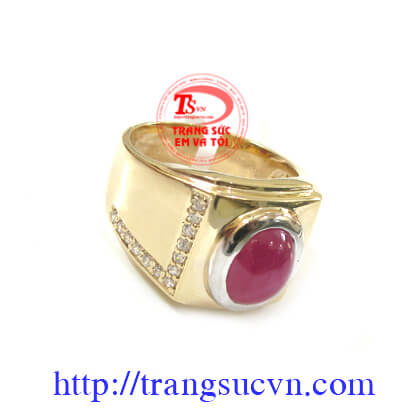 Nhẫn Ruby Việt nam được thiết kế công nghệ cao đường nét đẹp được chế tác tinh xảo, chạm khắc đẹp