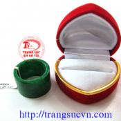 Nhẫn ngọc ngón cái Lớn