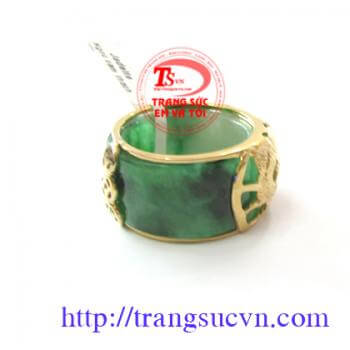 Natural Jadiete in gold dragon ring thiết kế và chế tác 3D theo yêu cầu Vàng đảm bảo chất lượng Nhẫn vàng giá rẻ đá gắn đá theo mệnh sang trọng và hộ mệnh,Uy tín với hàng nghìn khách hàng dùng và đánh giá ưu chuộng