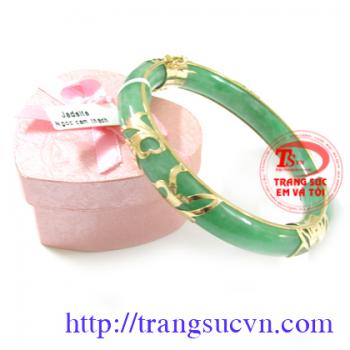 Các kiểu bọc vàng cho vòng ngọc