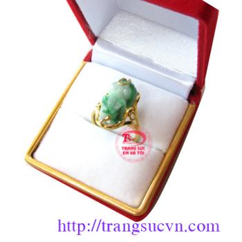 Sản phẩm giao hàng toàn quốc, bảo hành uy tín