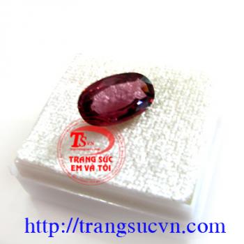 Viên Spinel tím hồng đẹp tuyệt