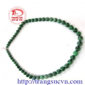 Vòng cổ cẩm thạch màu xanh tự nhiên