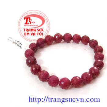 Vòng hạt ruby Facet