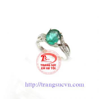  Nhẫn Nữ vàng 18k gắn đá tự nhiên