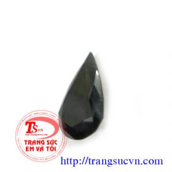 Bán Đá Sapphire đen,Giá Da Sapphire den Có giấy kiểm định® Đá Sapphire đen bán toàn quốc Trangsucvn.com -Website chuyên Trang sức Nam Nữ. Vàng bạc, quý, ngọc. Có quý và vàng. Đặt hàng tại Sức Em Và Tôi theo yêu cầu