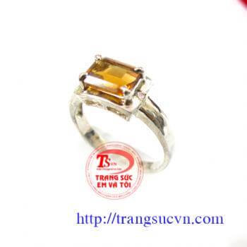 Nhẫn nữ thạch anh vàng