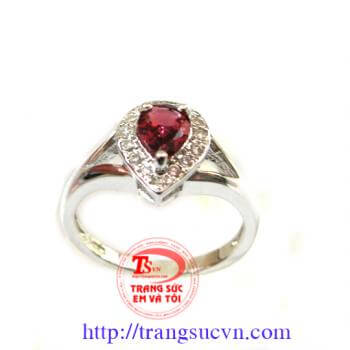 Nhẫn nữ đá thiên nhiên