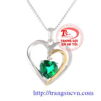 Mặt dây chuyền trái tim