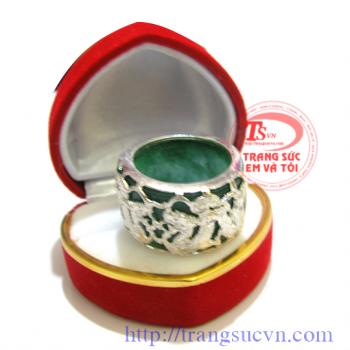 Nhẫn ngón cái đẹp