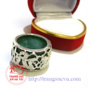 Nhẫn ngón cái đẹp