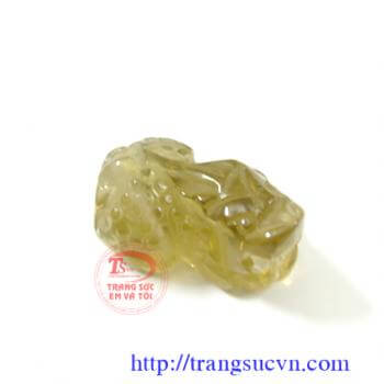 Tỳ hưu vàng đậm