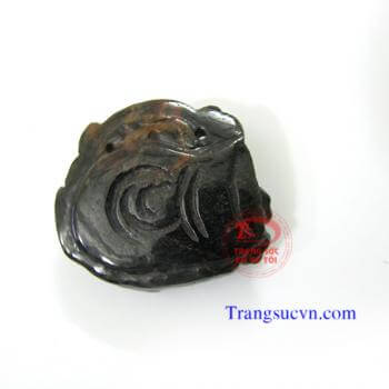 Mặt dây sapphire đen