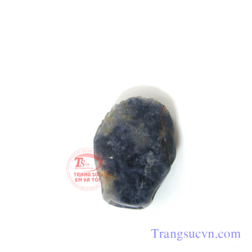 Đầu rống sapphire Sapphire thiên nhiên 100%  Có giấy kểm định đá quý kèm theo sản phẩm.  Đặc điểm khoáng vật: - Tên khoáng vật : Saphir (Sapphire - Corundum) - Độ cứng Mohs :9 - Chiết suất :1.762~1.770 -  Tỉ trọng :4.00
