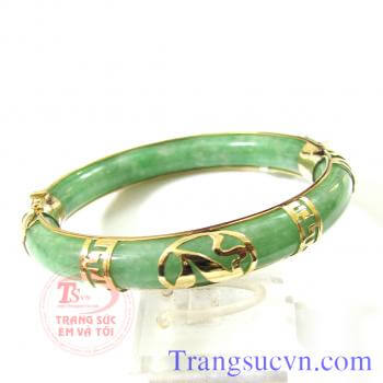 Vòng ngọ bọc chữ vàng