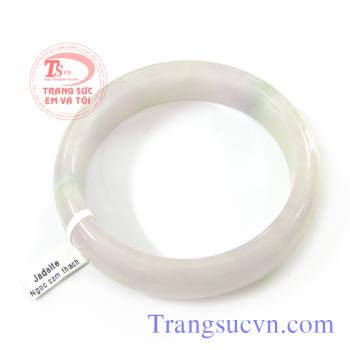 Vòng ngọc phỉ thúy trắngVòng ngọc phỉ thúy trắng