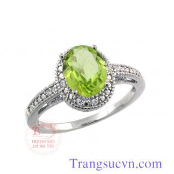 Nhẫn 4 chấu vàng trắng poridot