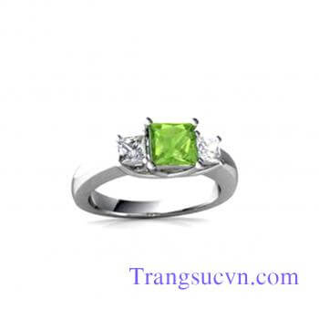 Nhẫn Nữ vàng gắn đá tự nhiên, đeo hợp thời trang hộ mệnh, chất lượng vàng đảm đeo bền đẹp sáng bóng, tinh tế và sang trọng dành cho phái đẹp