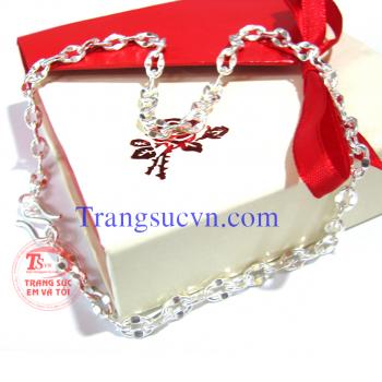 Dây chuyền mắt khúc đẹp,Dây chuyền bạc nam được chế tác trên chất liệu bạc ta, bạc nguyên chất hàng lượng 960% Ag. Được thiết kế mẫu mã đẹp phong cách. Bảo vệ cho sức khỏe của bạn.
