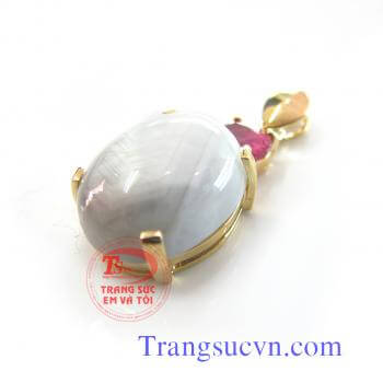Mặt dây đá sapphire trắng