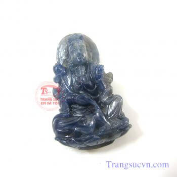 Phật quan âm sapphire thiên nhiên Sapphire thiên nhiên 100%  Có giấy kểm định đá quý kèm theo sản phẩm.  Đặc điểm khoáng vật: - Tên khoáng vật : Saphir (Sapphire - Corundum) - Độ cứng Mohs :9 - Chiết suất :1.762~1.770 -  Tỉ trọng :4.00