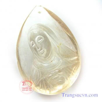 Chúa Giê Su Tỏ Trái Tim   Được tạc trên chất liệu đá thạch anh tóc thiên nhiên.  Có giấy kểm định đá quý kèm theo sản phẩm.