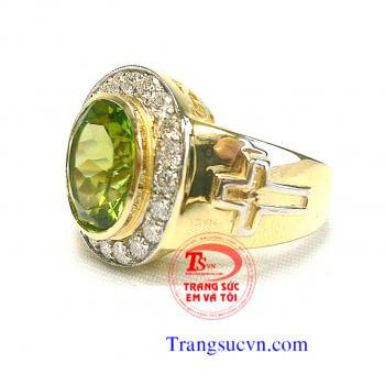 Nhẫn nam Peridot Thánh Giá
