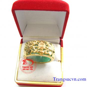 Nhẫn cẩm thạch rồng vàng