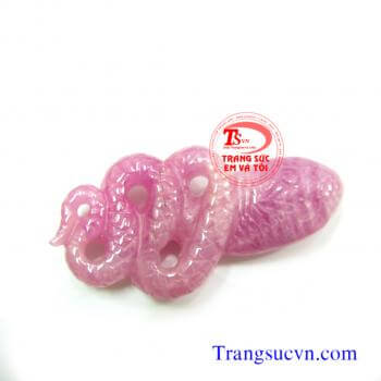 Tuổi Tỵ Ruby thiên nhiên-12 con giáp