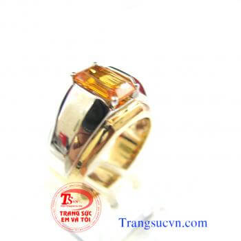 Nhẫn sapphire vàng