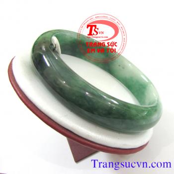 Vòng cẩm thạch to bản