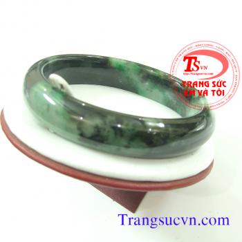 Vòng tay ngọc cẩm thạch